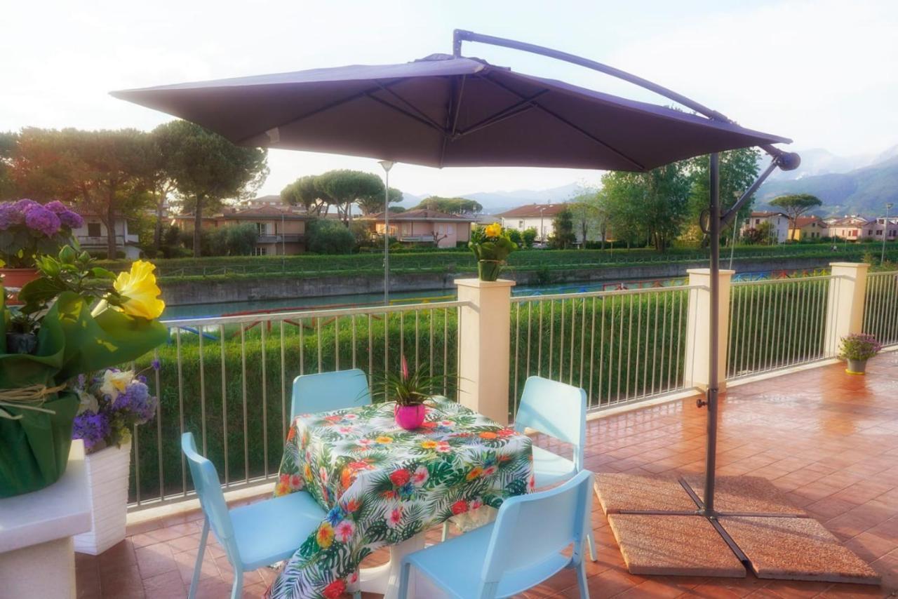 Residence Deamarina Marina di Massa Exterior foto